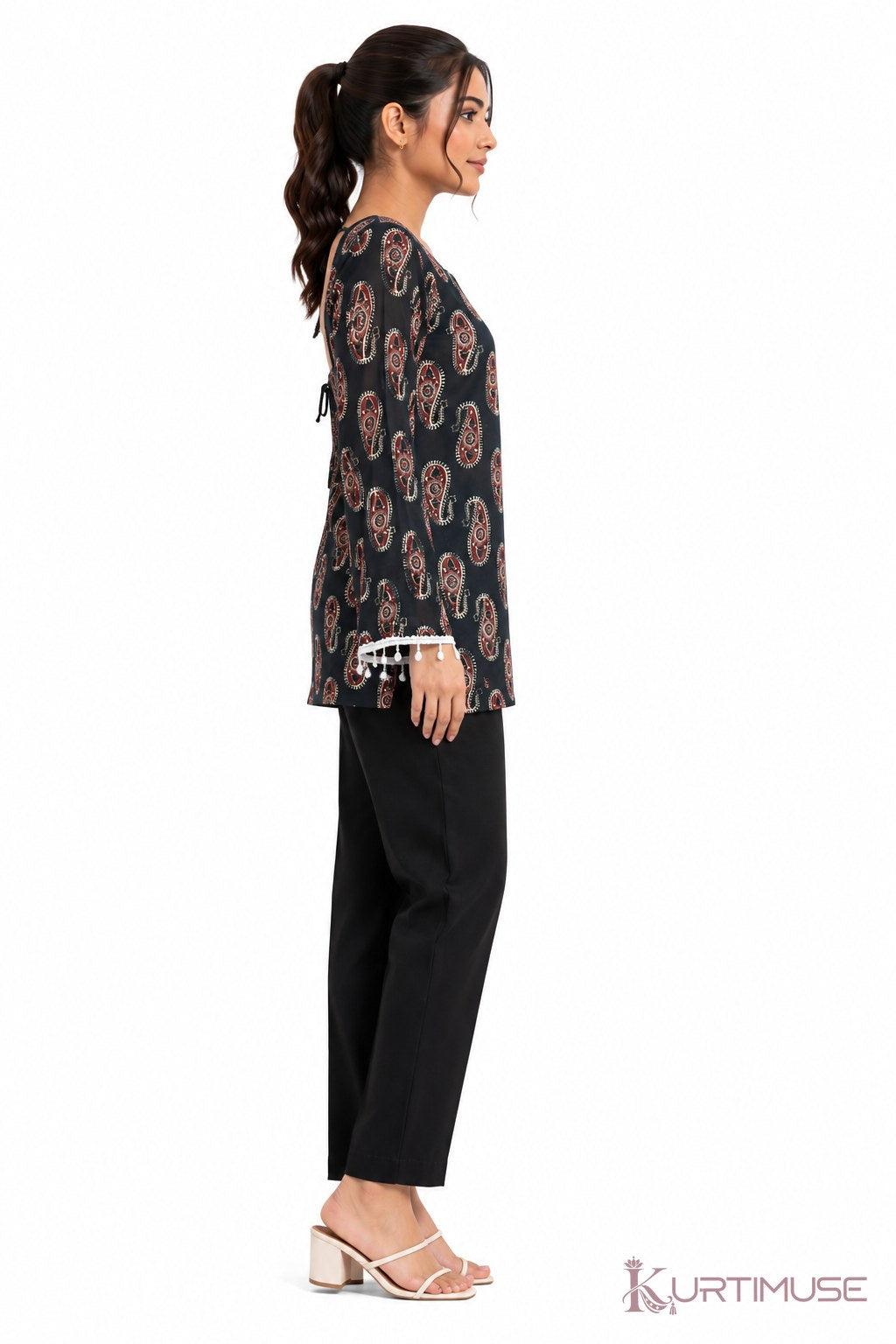 Kaajal Black Paisley Print Short Kurti